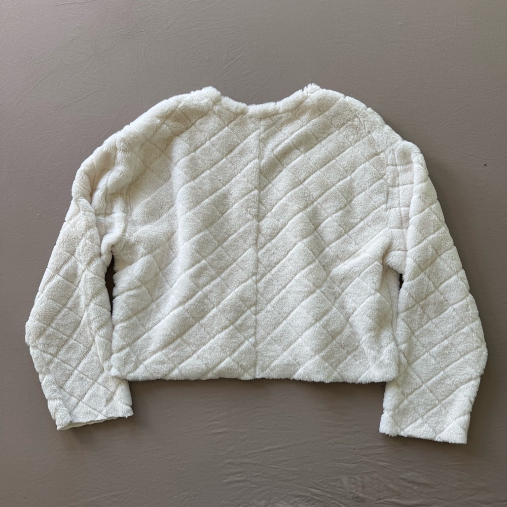 Zara Crop Quilted Faux Fur Sweater - Picture 3 of 12